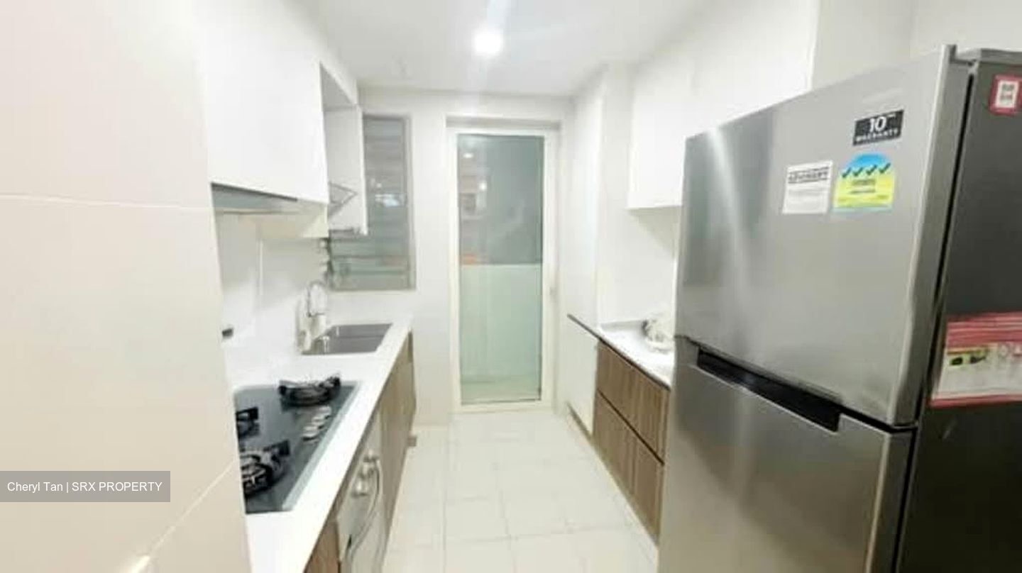 Vacanza @ East (D14), Condominium #531470201
